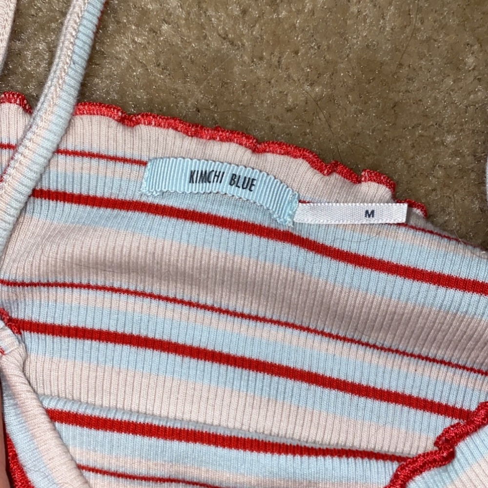 Crop top - Picture 2 of 2